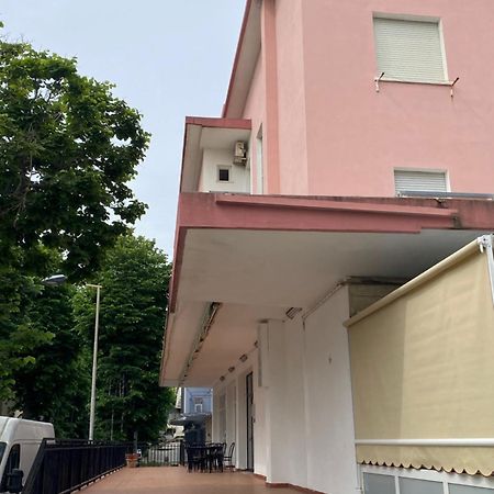 Hotel Piccari Nuova Gestione Rimini Bagian luar foto