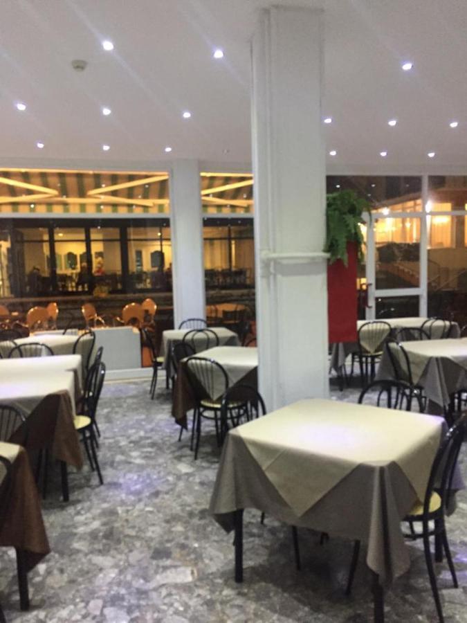Hotel Piccari Nuova Gestione Rimini Bagian luar foto