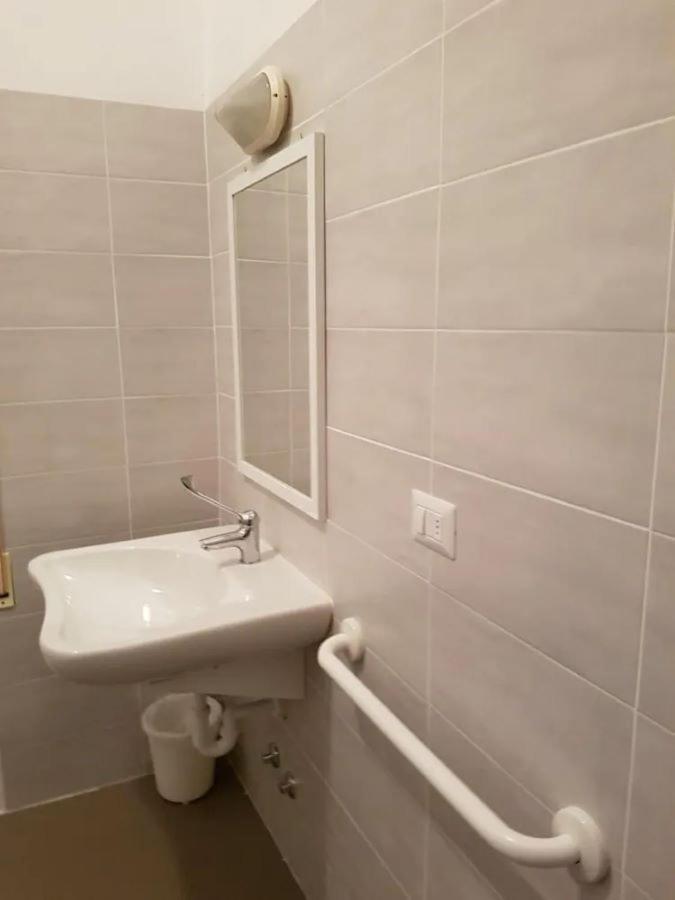 Hotel Piccari Nuova Gestione Rimini Bagian luar foto