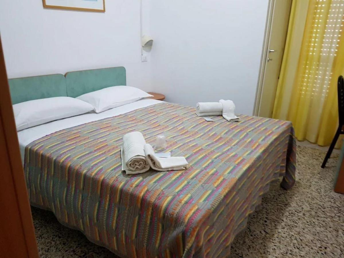 Hotel Piccari Nuova Gestione Rimini Bagian luar foto