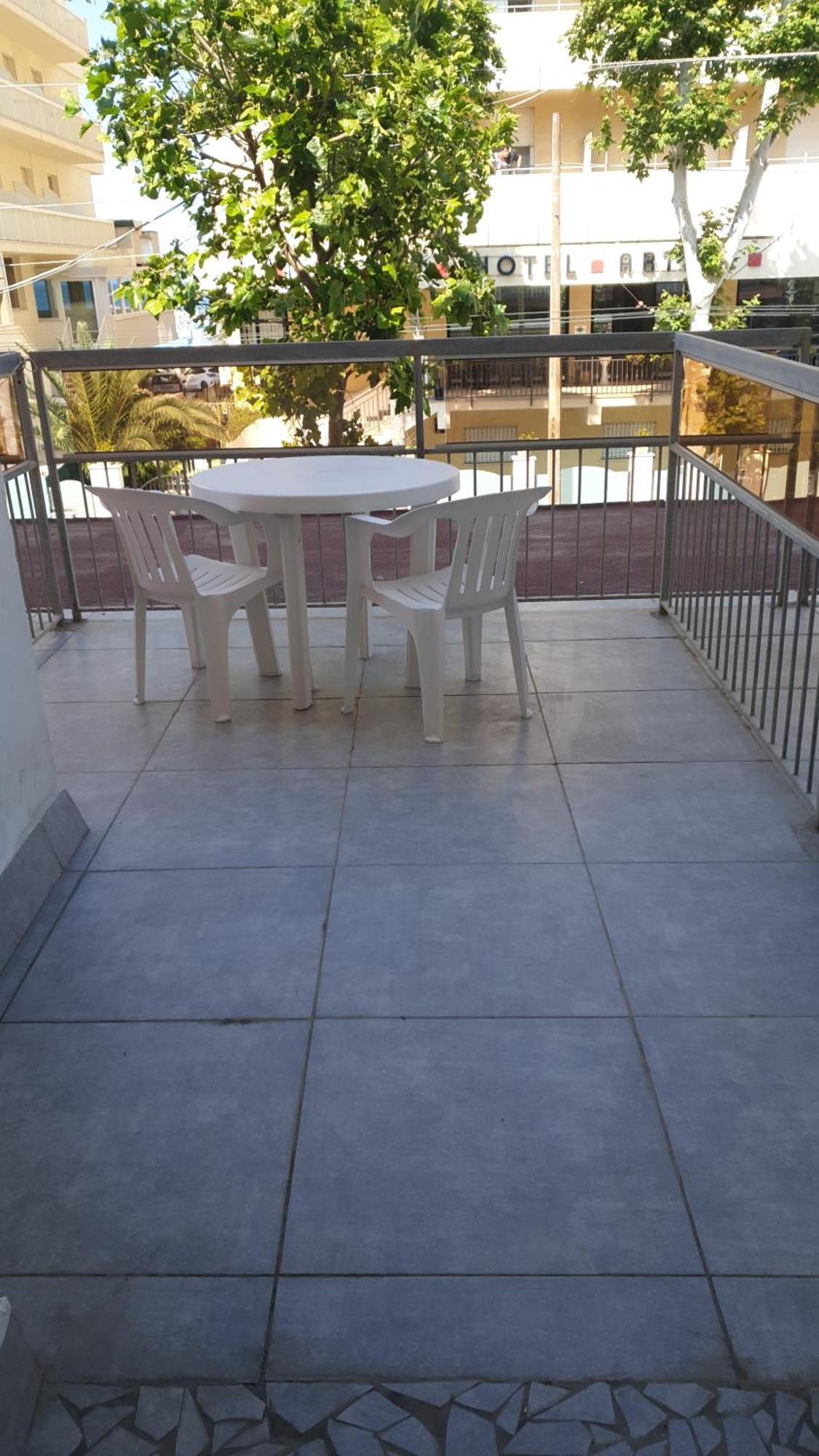 Hotel Piccari Nuova Gestione Rimini Bagian luar foto